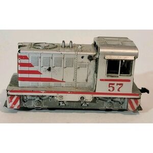 Vintage Athearn HO Scale Hustler Diesel #57 Switcher Locomotive Model Train